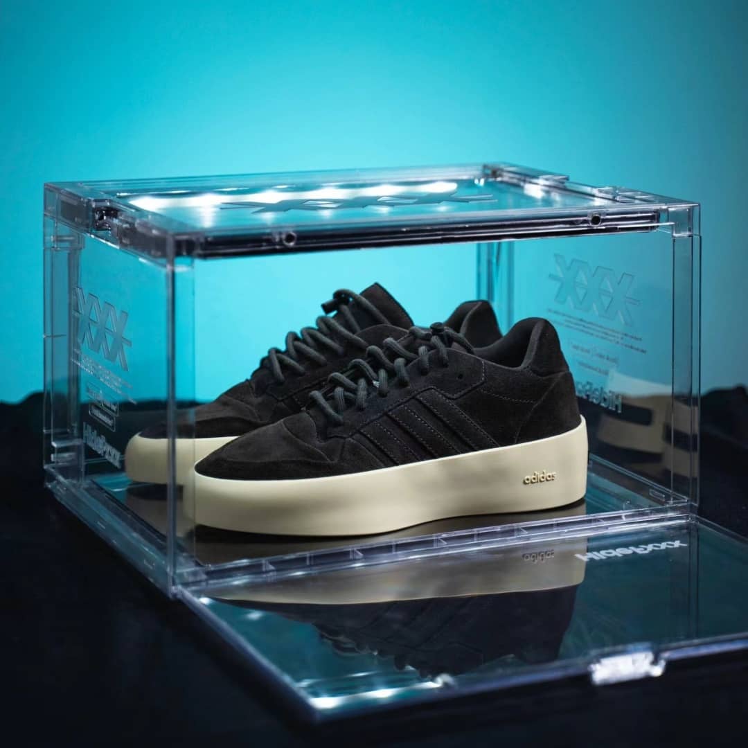 【FOG X Adidas】海外2024年1月発売!Fear of GodとAdidasの連名シューズ★超人気!■男女兼用