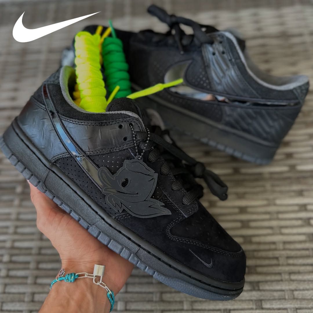 【Nike】海外12/28発売|Division Street × Nike Dunk Low Lux "Oregon Black"🔥大人気!