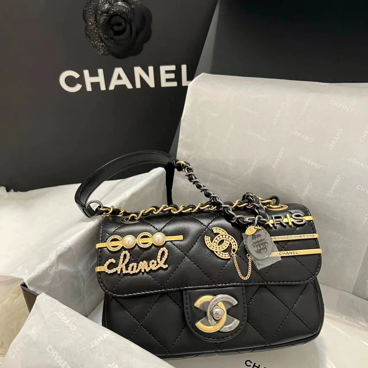 年末大大大セール！！【CHANEL】25ans雑誌掲載！中条あやみ愛用！発売と共に世界中で注目を集め!