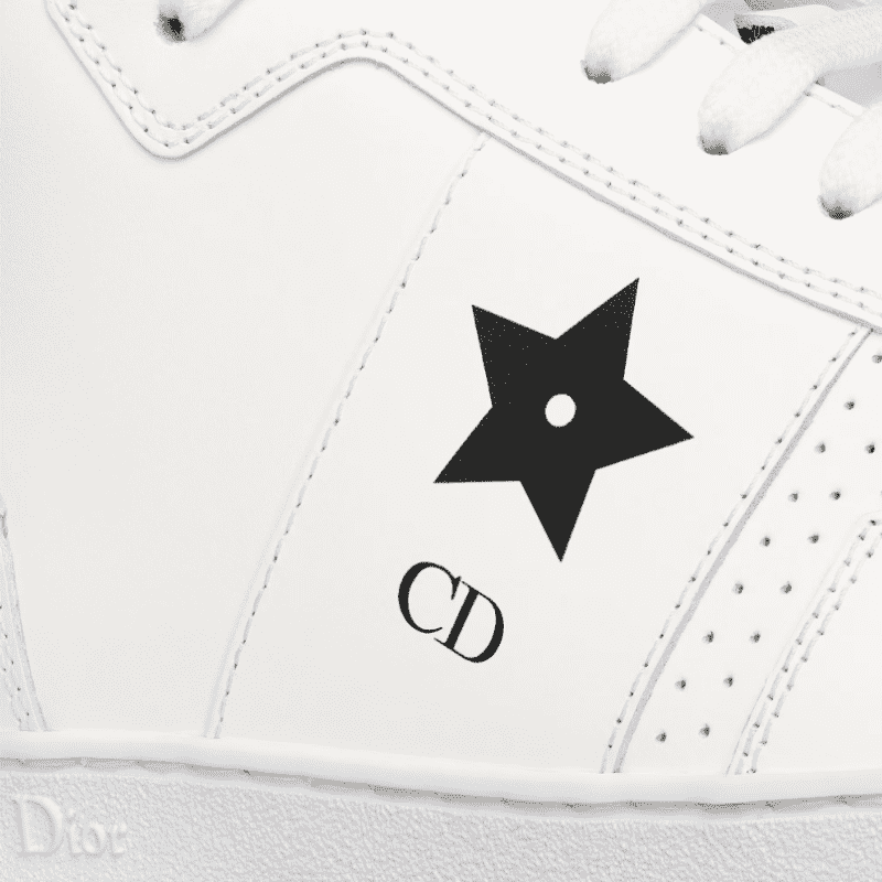 【DIOR】🔥2023新作！雑誌掲載！抜群人気の STAR  スニーカー♪星のワンポイントがかわいい！