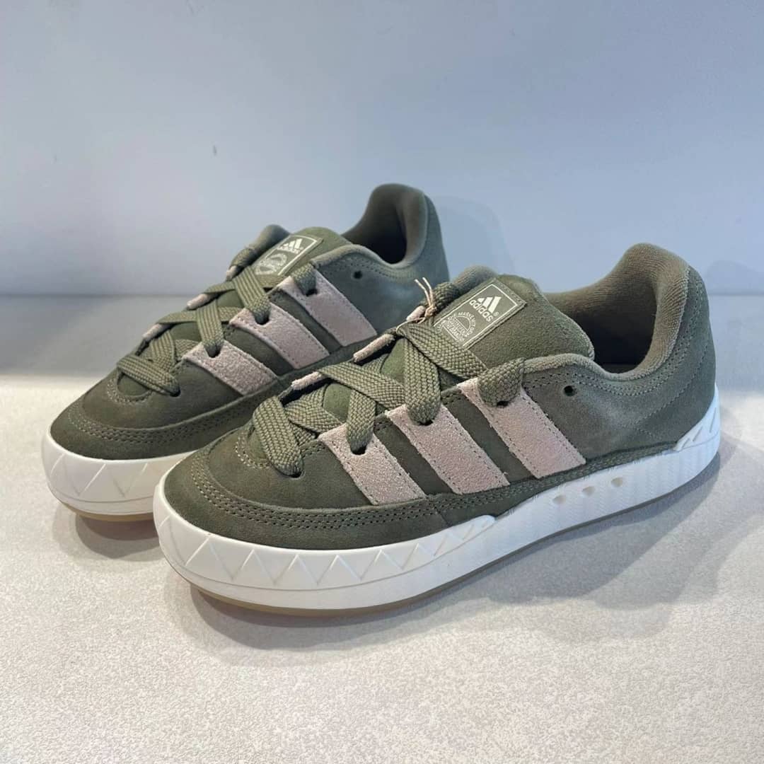 【Adidas】💥8月に最新カラーが発売！Atmos × Adidas 『Adimatic Leather “Hommage”』🔥夏季限定、お見逃しなく！