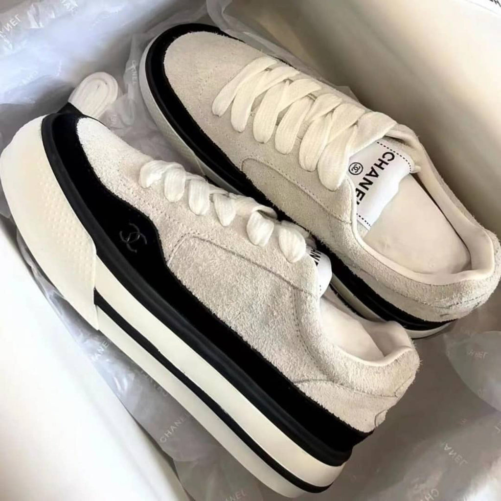 【CHANEL在庫限り】2024年最新作！おしゃれなのに快適すぎる!CHANEL 23B 厚底スニーカー