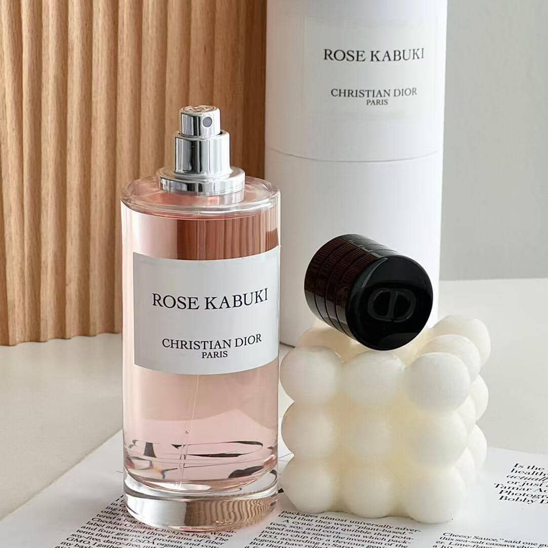 【DIOR】ローズ カブキ🌹ローズとムスクが織りなすシルキーで柔らかな香り！125 ML