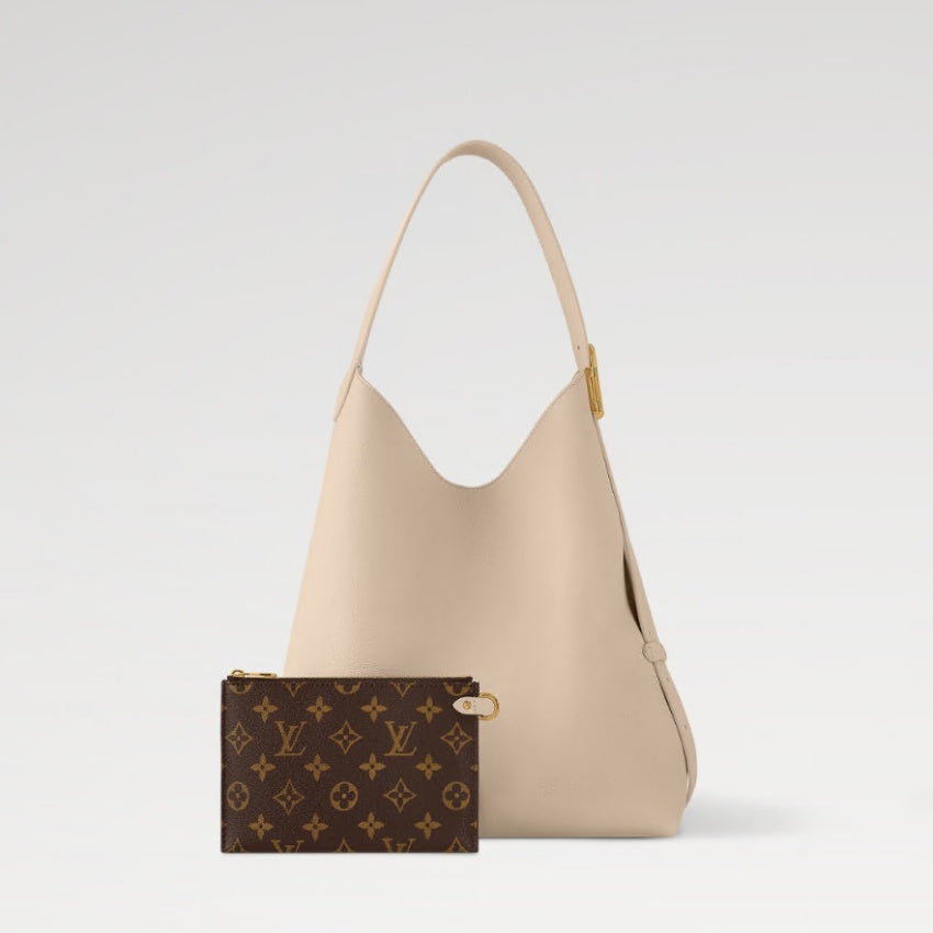 【LOUIS VUITTON】🔥「Classy」雑誌掲載🌹広瀨すずさん同項のLV Low Key Hoboバッグ!💓新しい職場で毎日持てる「転職バッグ]💓日本人気上昇中↑↑↑