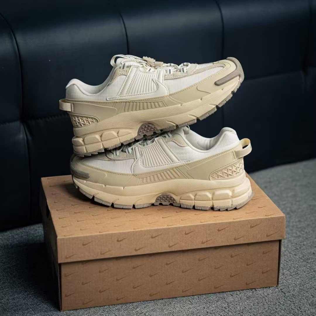 【NIKE】🔥2月28日発売予定！早い人が勝利!男女兼用◆Zoom Vomero 5 ★大人気