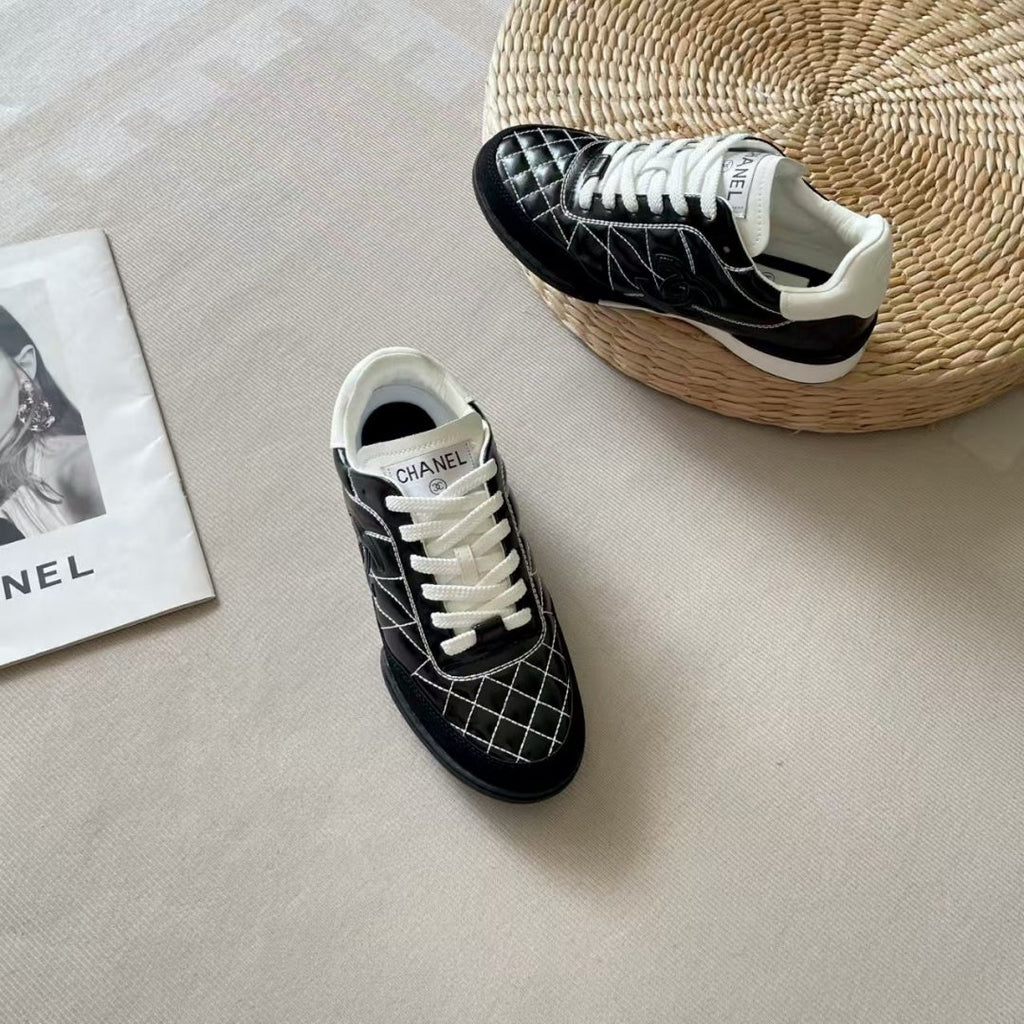 ★限定コラボ激レア! Chanel 24s 靴 🔥海外セレブも着用多数！★限定品、お見逃しなく！