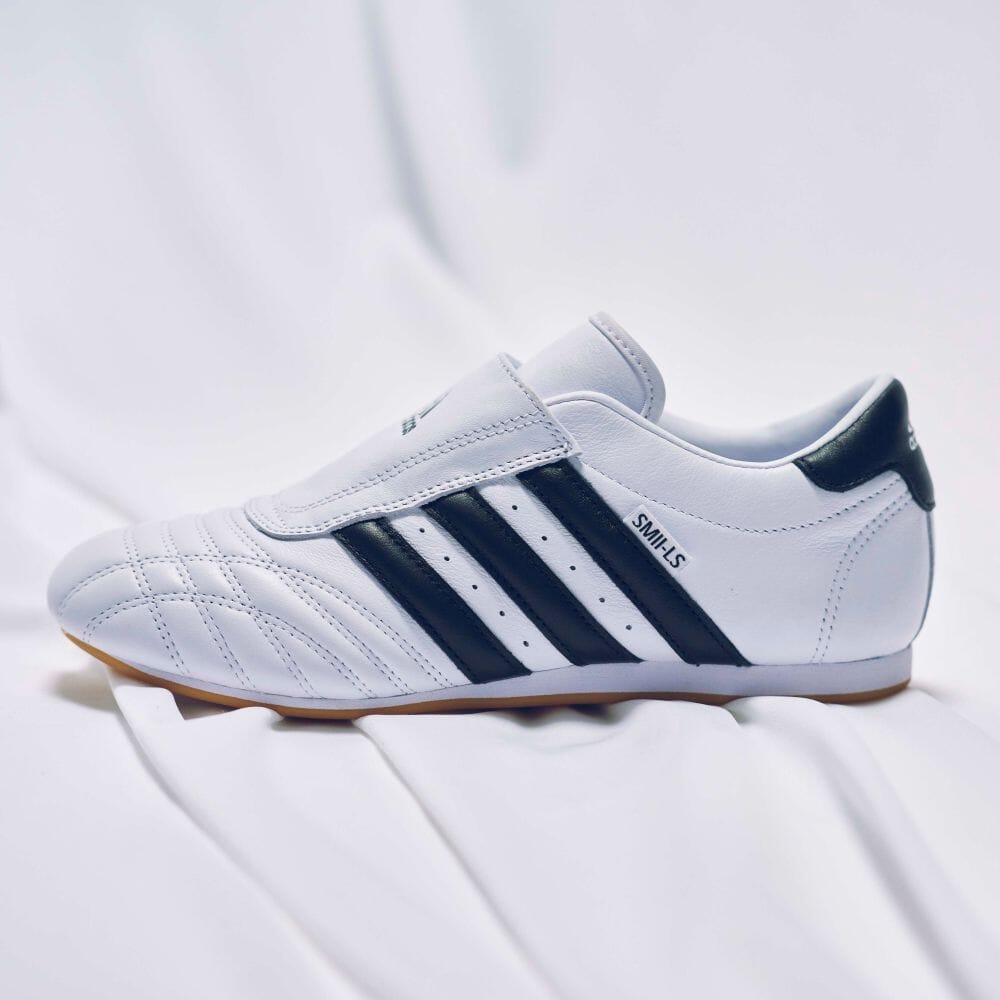 【Adidas】🔥2024年9月17日発売！Jennie同項【男女兼用】 今すぐ手に入れたい「Originals WMNS Taekwondo 」★在庫僅少、お見逃しなく！