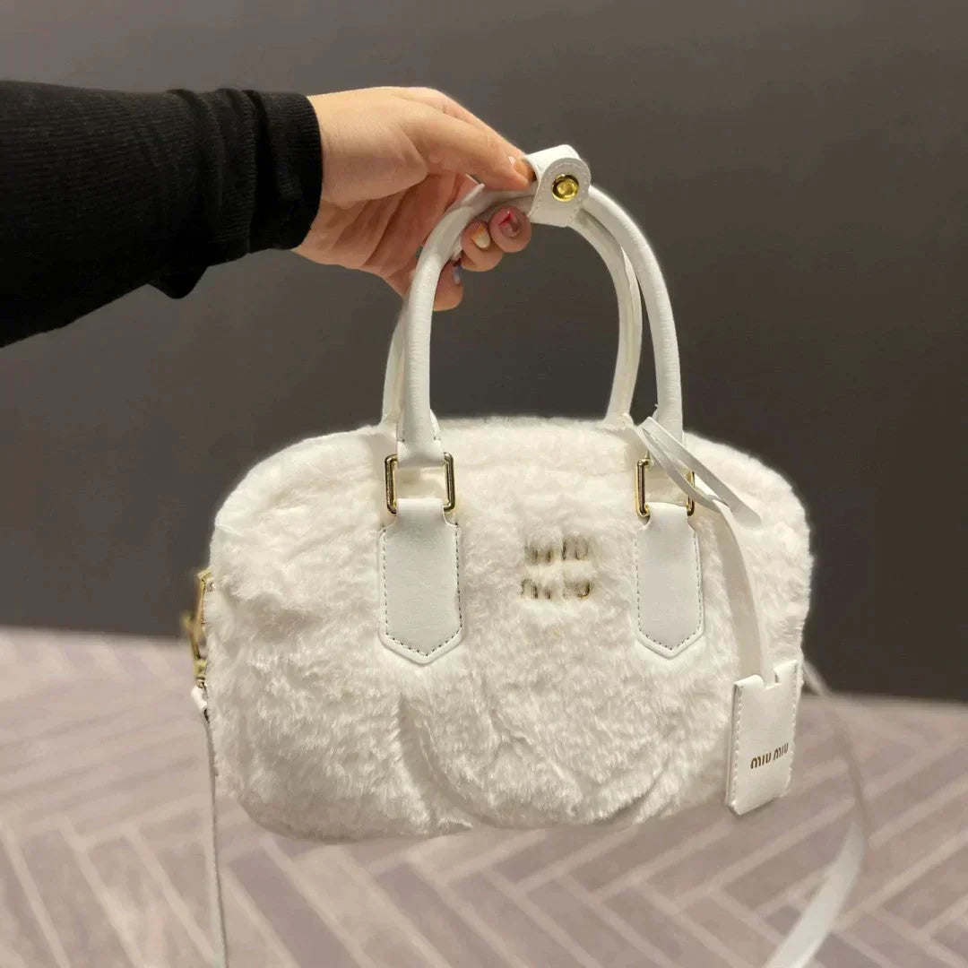 【2022秋冬新作】MIUMIU Groove モコモコが可愛い ハンドバッグ