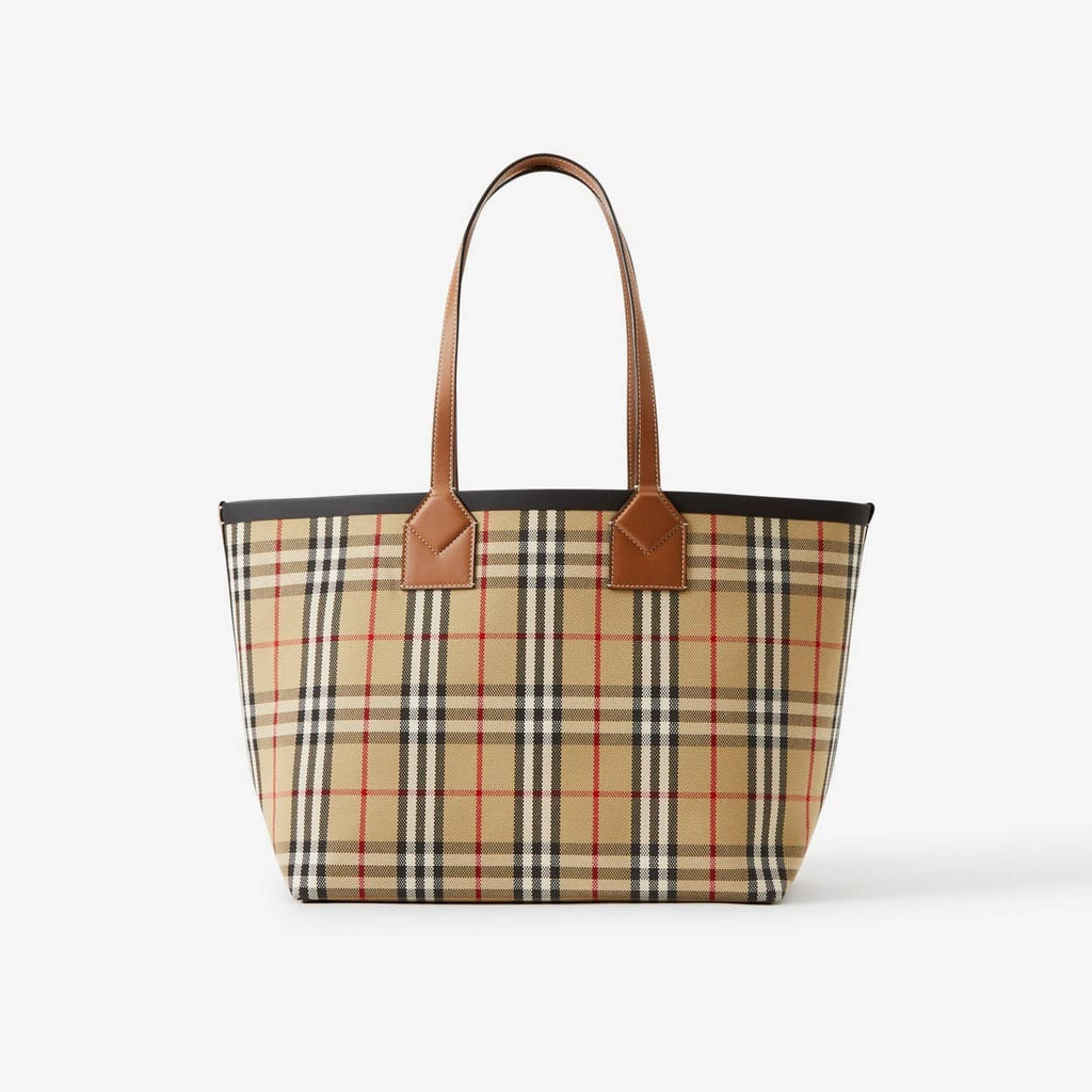 【BURBERRY】🔥雑誌掲載！ミディアム ロンドン トートバッグ💓日本人気上昇中↑↑↑今すぐ欲しい！