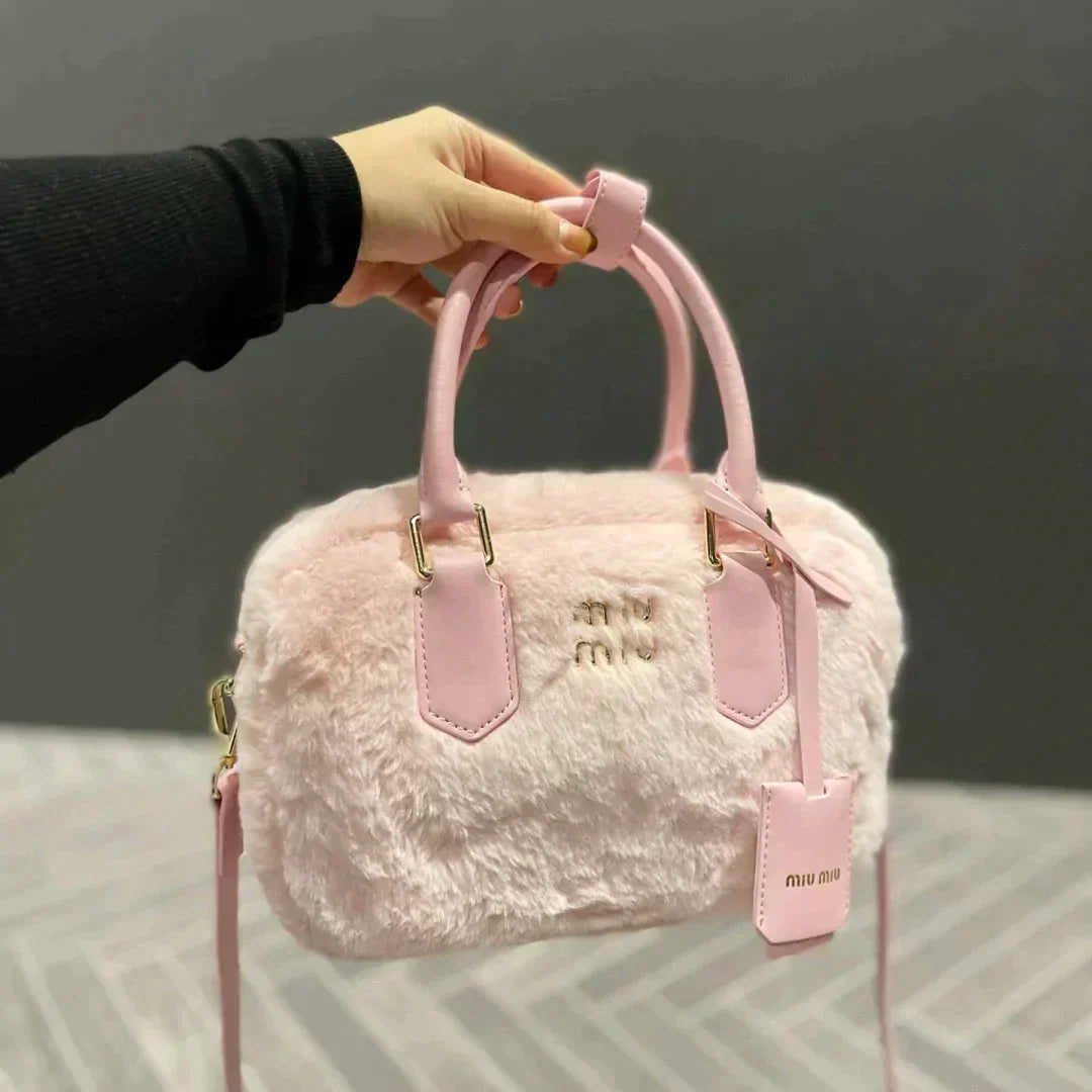 【2022秋冬新作】MIUMIU Groove モコモコが可愛い ハンドバッグ