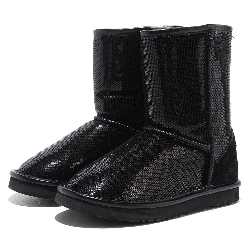 雑誌掲載！冬のマストアイテム！【UGG】 classic short sequin boots