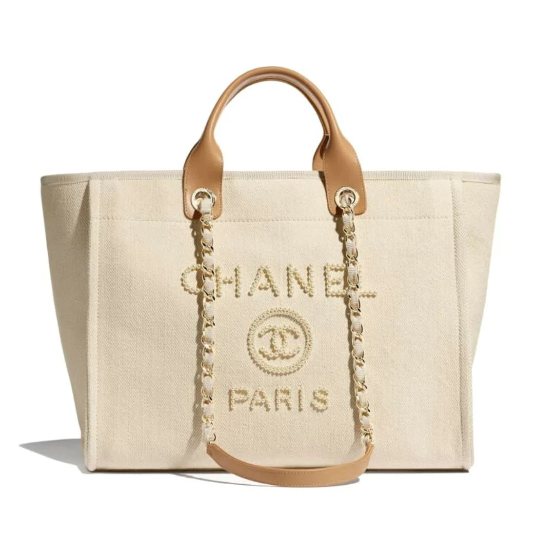Chanel 2022新作★今日全国送料無料★ドーヴィル★パールがとても上品♪お早めに!!