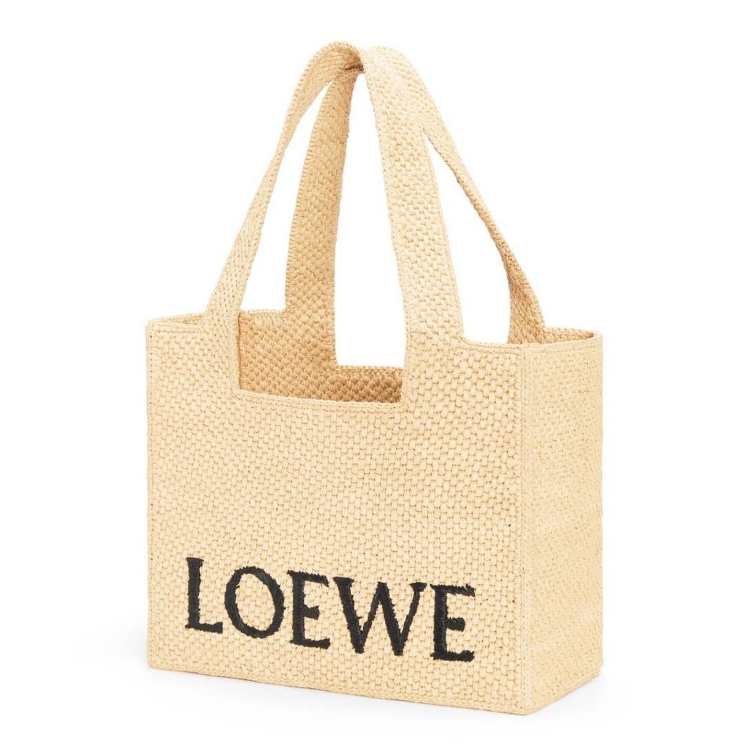 【LOEWE】🔥バスケットバッグの最新作が登場！「MORE」雑誌掲載❤️本田 翼さんが推す！★Paula's ロゴ刺繍ラフィア トートバッグ