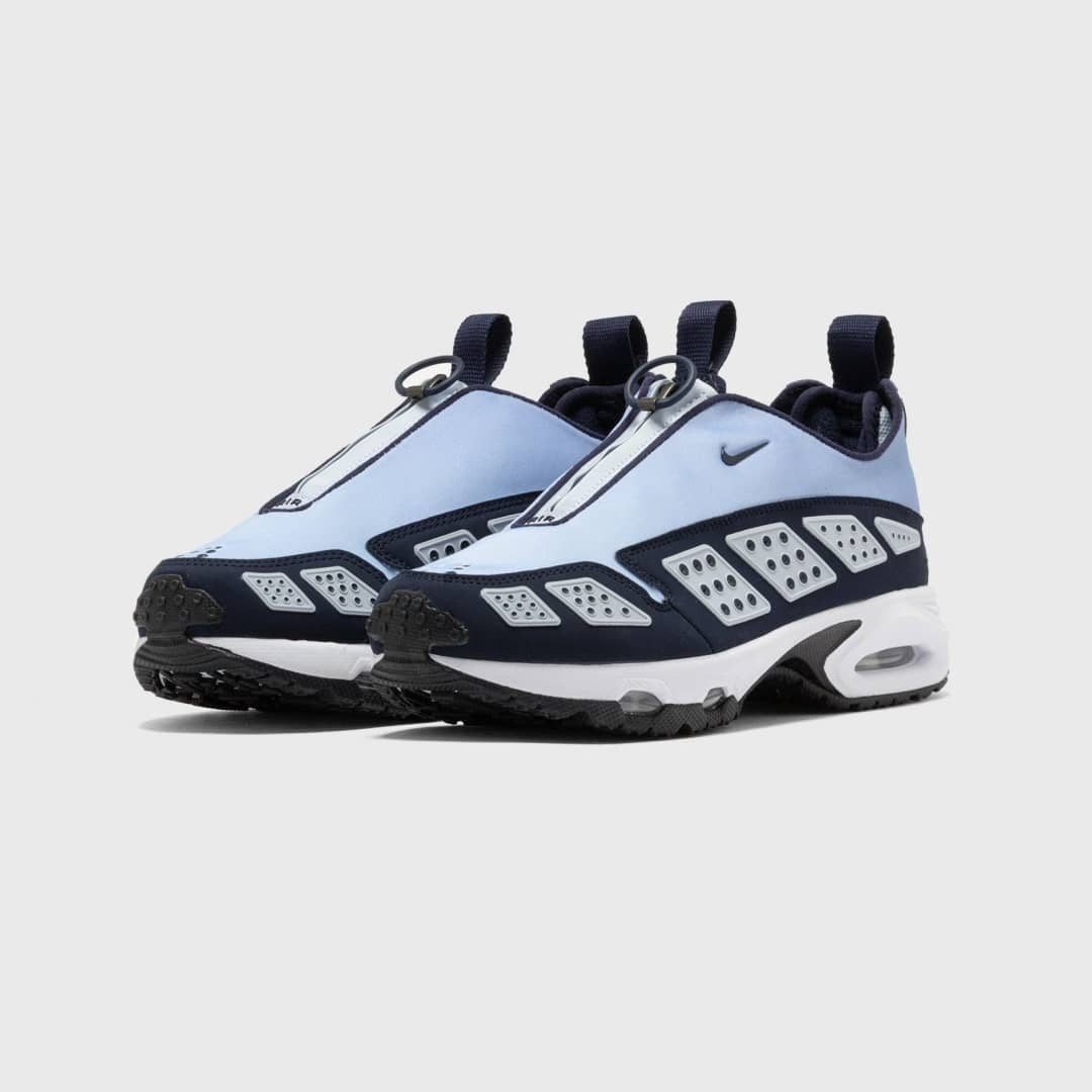 【12/6発売】Nike Air Max SNDRハイテクスニーカーから新カラーが登場！◆男女共用"Burgundy Crush and Baltic Blue"