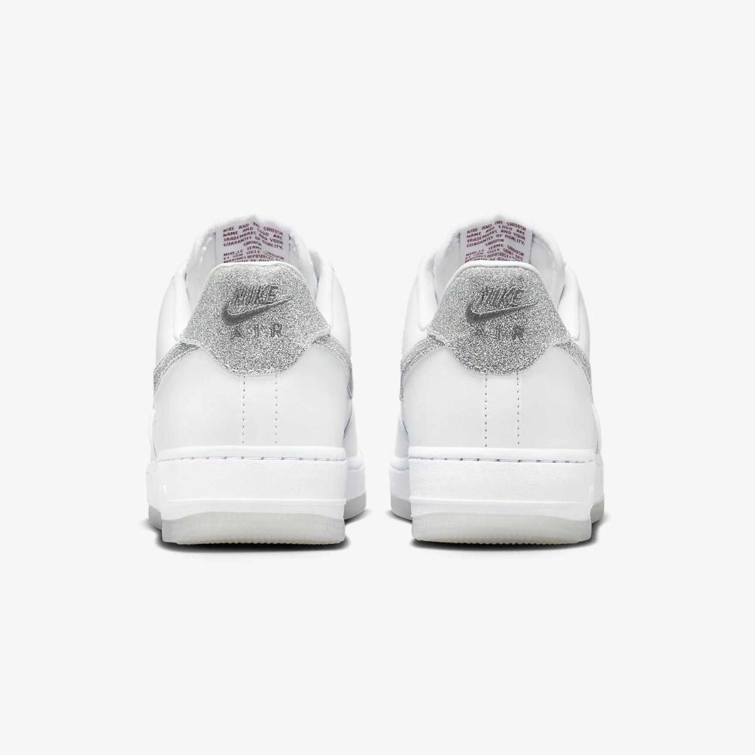 【Nike】🔥大人気！ホワイト × シルバーの冬映えするスニーカーが登場！Nike Air Force 1 '07 LX