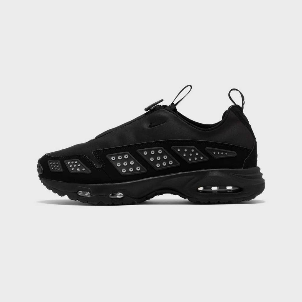 【12/6発売】Nike Air Max SNDRハイテクスニーカーから新カラーが登場！◆男女共用"Burgundy Crush and Baltic Blue"