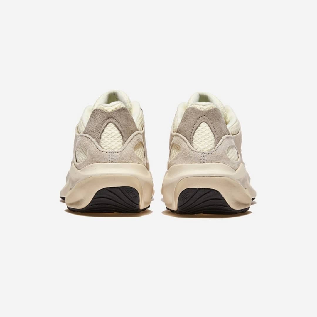 2/7発売｜New Balance Warped Runner🔥男女兼用★在庫僅少、お見逃しなく！