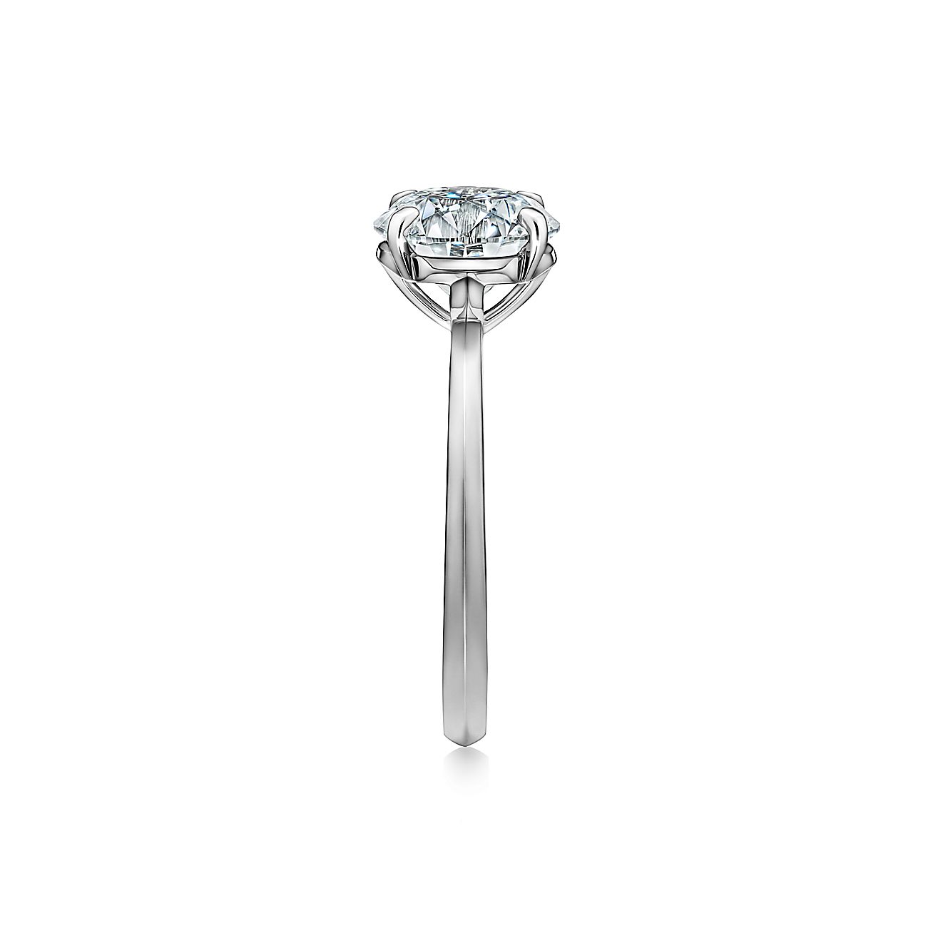 【Tiffany&Co.】🌹「CLASSY.」雑誌掲載🌹堀田 茜さんが推す！💕ドラマ『恋はつづくよどこまでも』で着用!💖Tiffany True®  指輪💍一生大切にします！